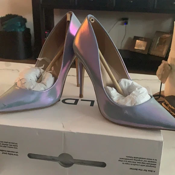 Aldo Stessy size 6 - Picture 2 of 4